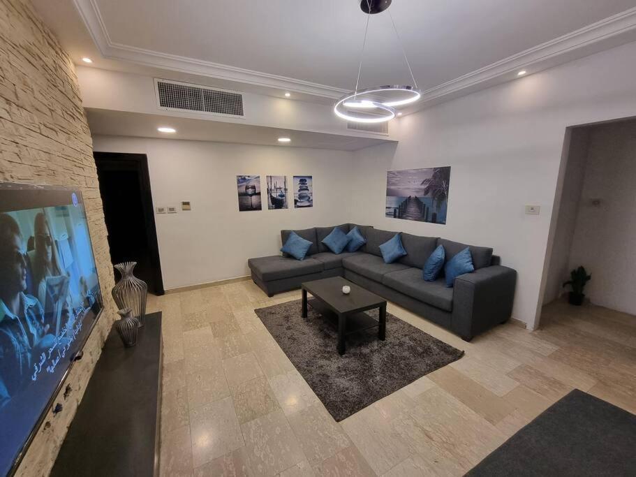 Deir Ghbar 3 Rooms Apart Amman Luaran gambar