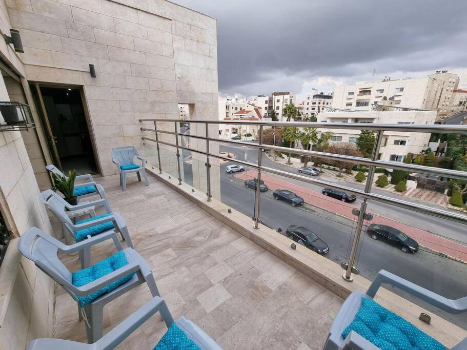 Deir Ghbar 3 Rooms Apart Amman Luaran gambar