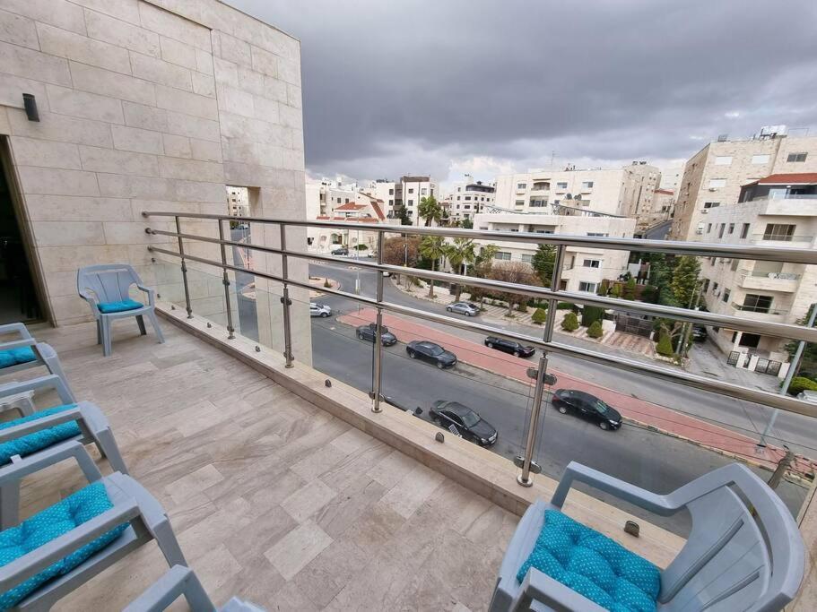 Deir Ghbar 3 Rooms Apart Amman Luaran gambar